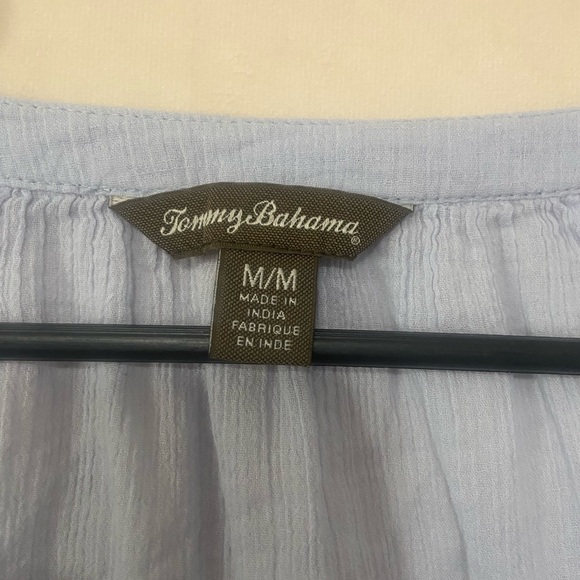 Tommy Bahama women's M relaxed fit embroidered gauzy tunic top EUC - Picture 2 of 5